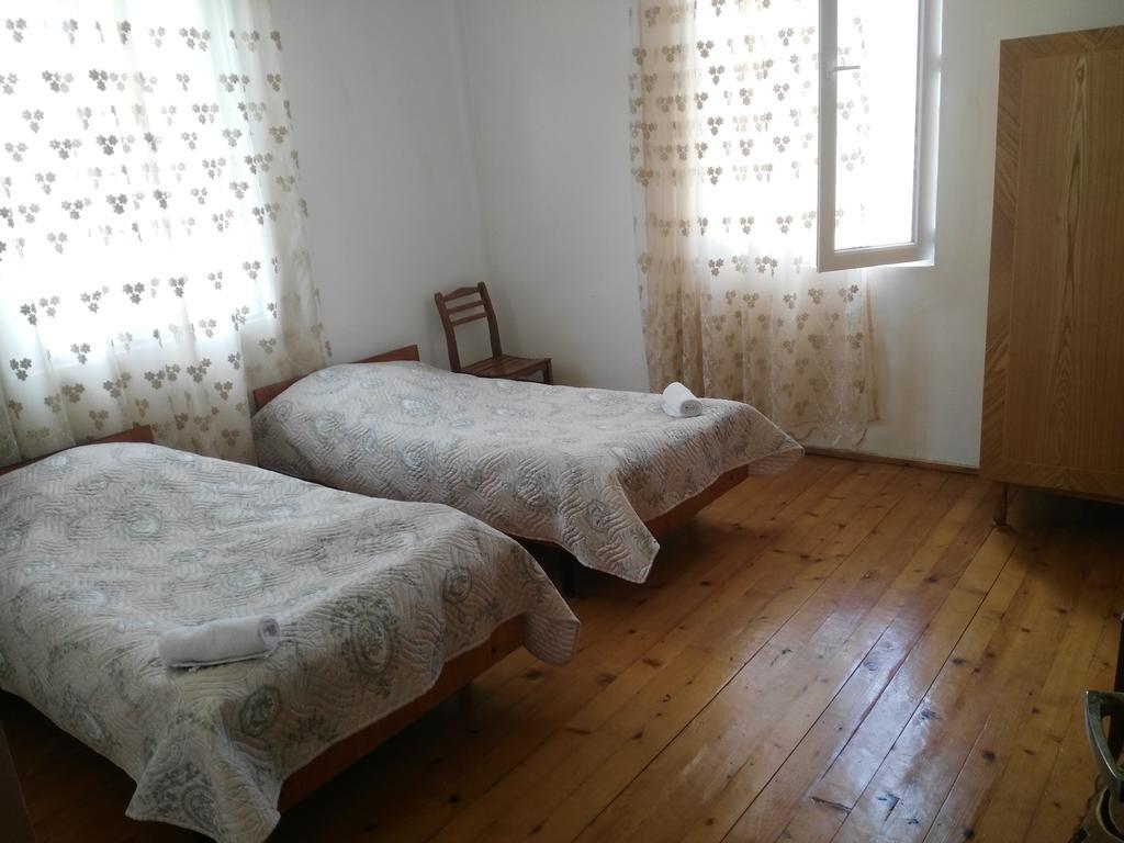 Guesthouse Am Museum Mestia Eksteriør billede