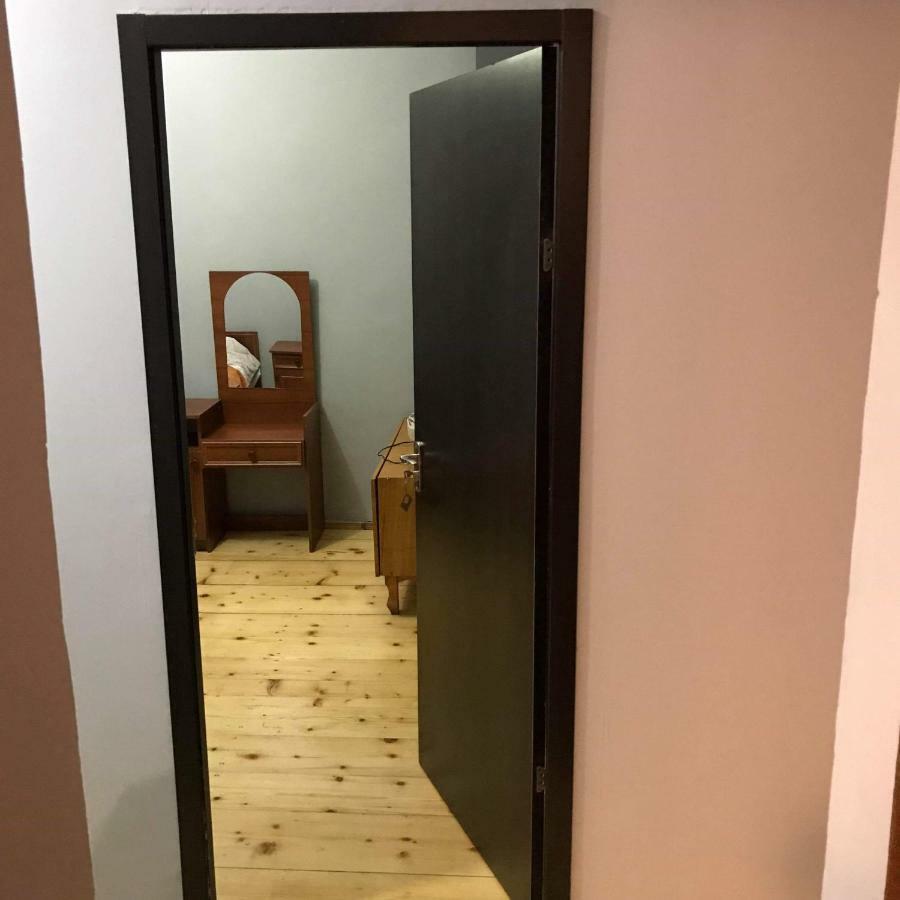 Guesthouse Am Museum Mestia Eksteriør billede